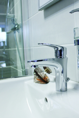 RAV SLEZAK Смеситель для раковины AMUR с открыванием стока (пластмассовый)