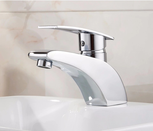 LEDEME 1070 Смеситель для умывальника