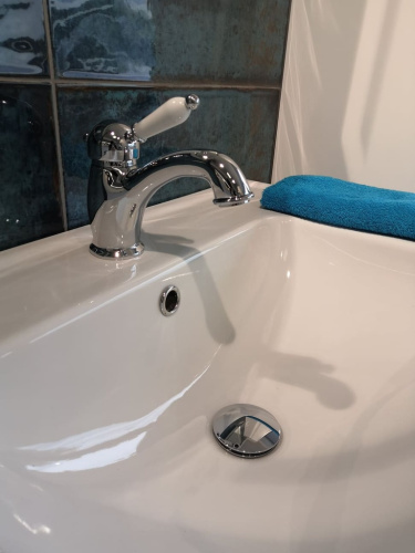 RAV SLEZAK Смеситель для раковины LABE с донным клапаном Click-Clack, 150 мм