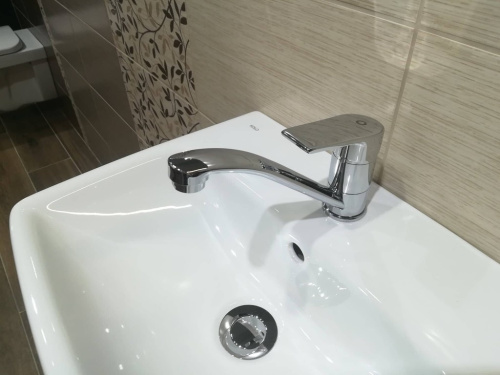 RAV SLEZAK Смеситель для умывальника COLORADO с поворотным изливом (150 мм)